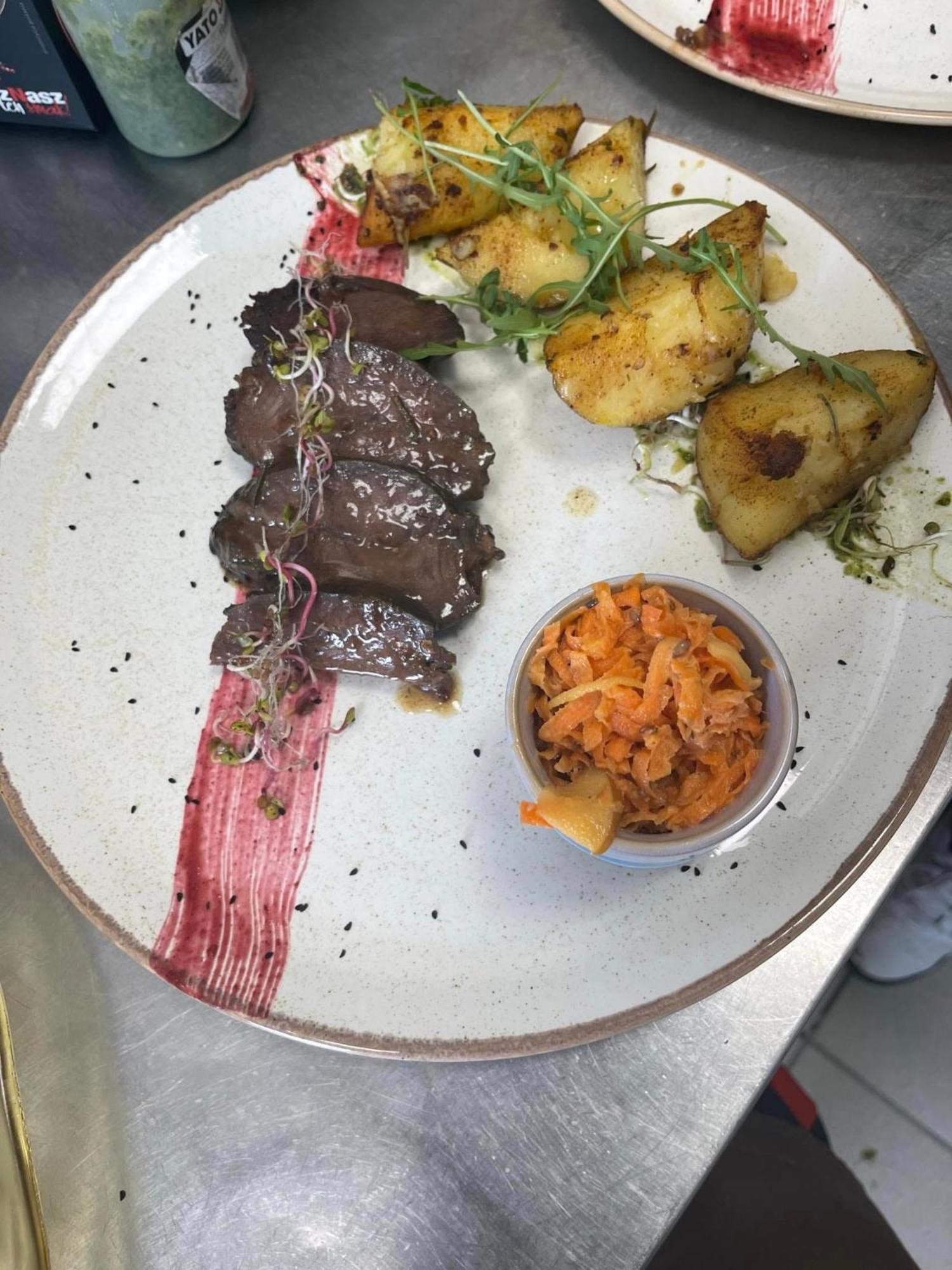 Alba Góra św Anny Restauracja I